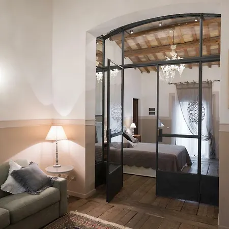 Caterina Residenza Pensión 4*